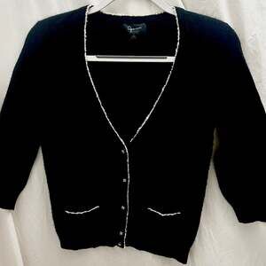 AQUA Cashmere Cardigan Sweater Cropped Knit Trim Black L